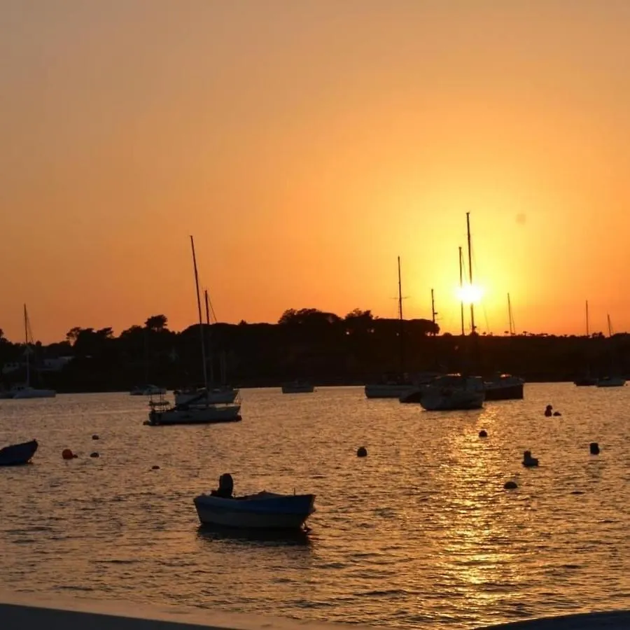 Apartamento Cor Do Mar - Sunny, Clean And Spacious Apartment With Sea View, In Alvor - Very Close Walking Distance To The Beach And Alvor Village
